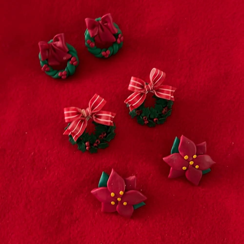 CHRISTMAS EARRINGS